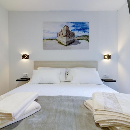 Rote Zora Apartment เซนญ์ ภายนอก รูปภาพ