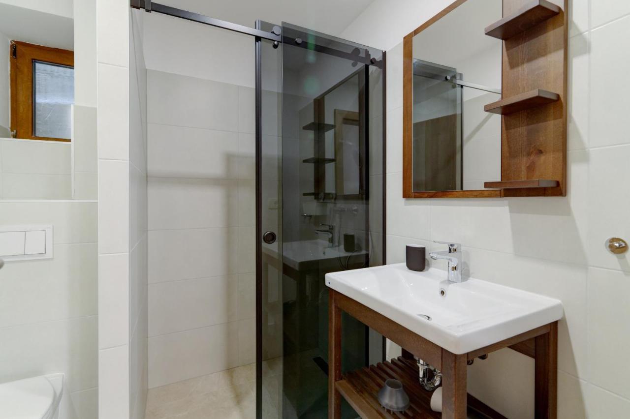 Rote Zora Apartment เซนญ์ ภายนอก รูปภาพ